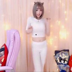 火辣女主播跳舞